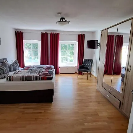 Gutshofwohnung Hofblick דירה *